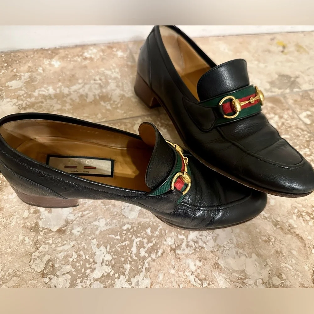 Gucci | Shoes | Gucci Unisex Leather Loafers Green Red Web  display picture 1